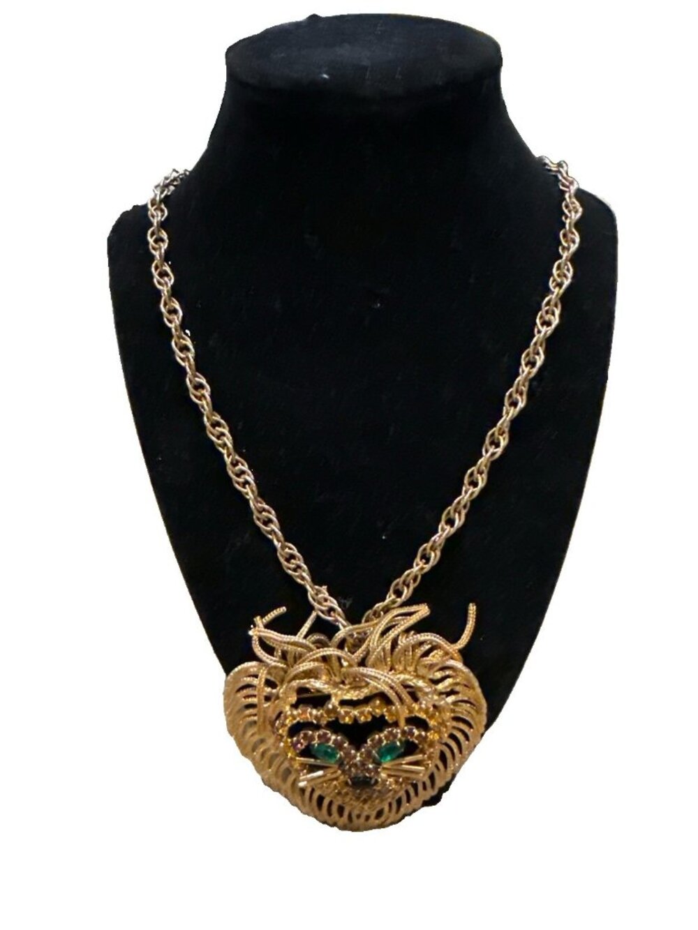 Vtg Gold Tone Lion Head Brooch Pendant Necklace Rhinestone Statement 22"